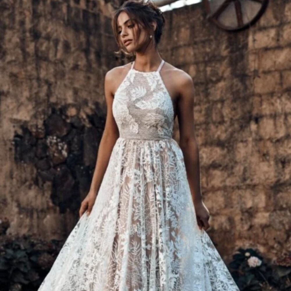 Grace Loves Lace Wedding Dress: Harri Size 6, Embroidered Lace with Nude Lining